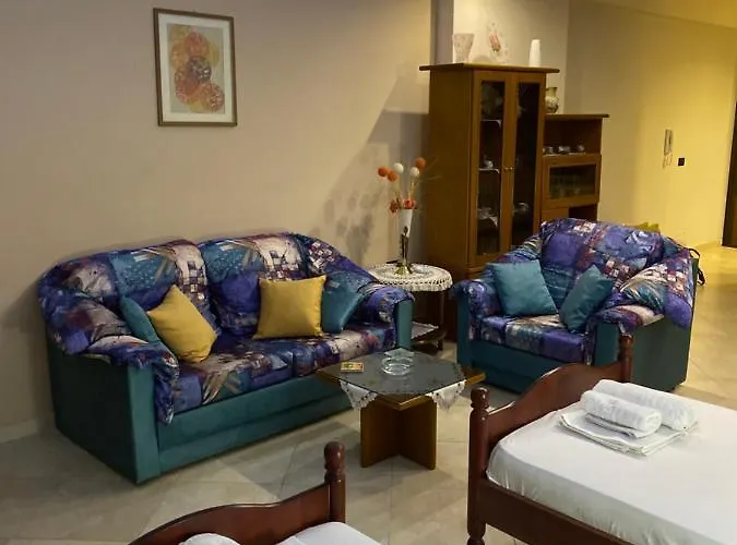 Sentris Apartment